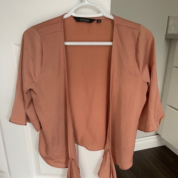 Pink open silk blouse, with ties in front - Picture 4 of 4